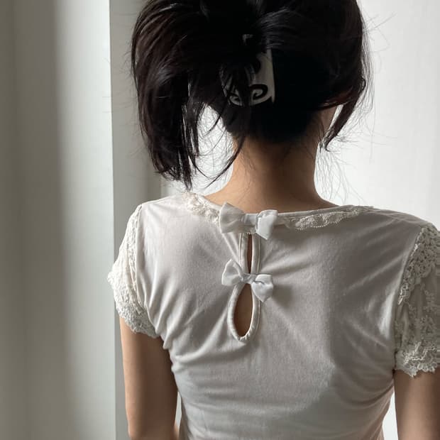 레이스 리본 티셔츠