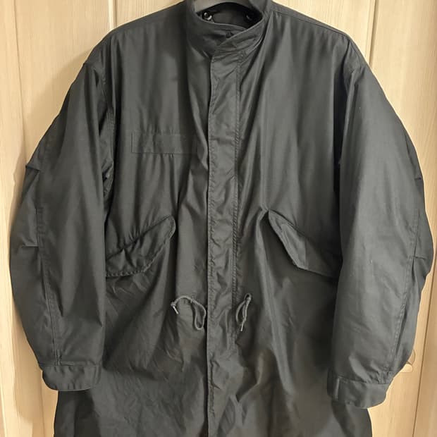 아웃스탠딩 피쉬테일 블랙 L