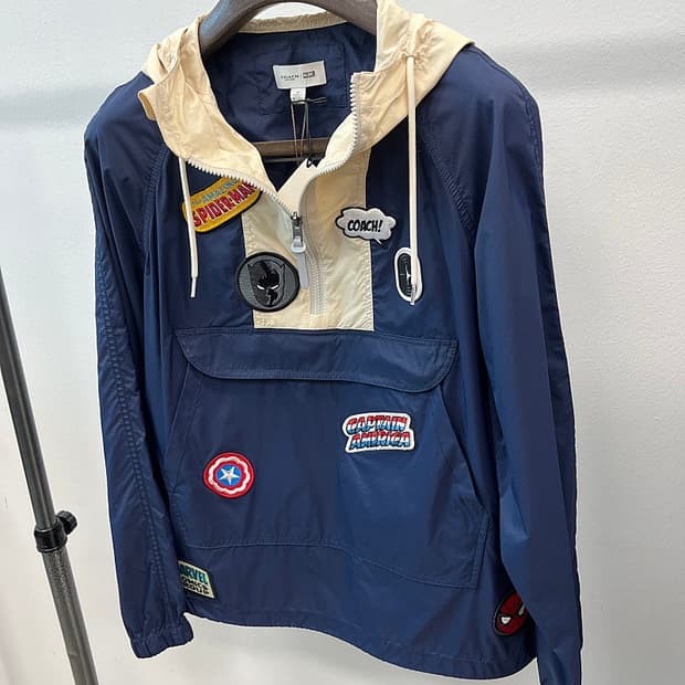 95-100) 코치x마블패치 나일론 아노락 