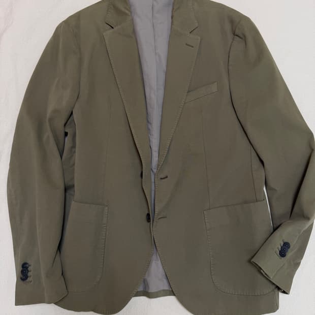 Massimo Dutti 마시모뚜띠 카키색 이탈리안 패브릭 자켓