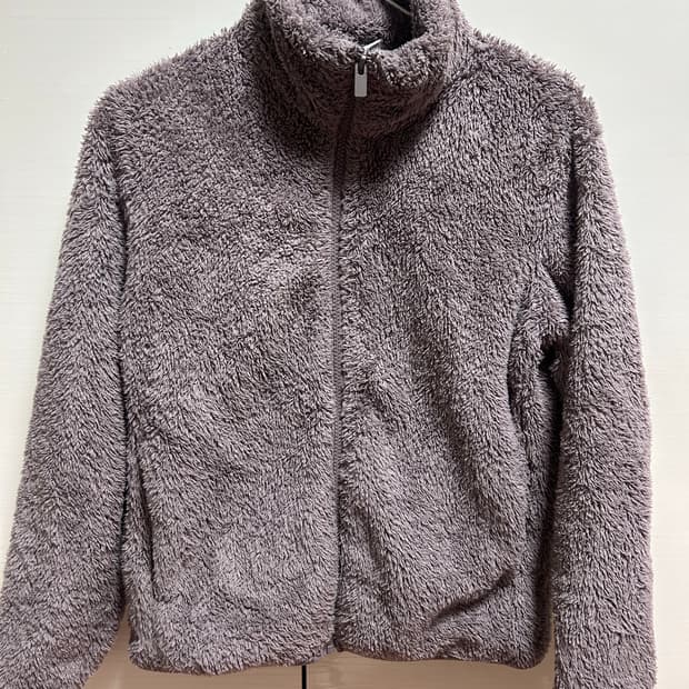 유니클로 뽀글이 후리스 S 라벤더 색상