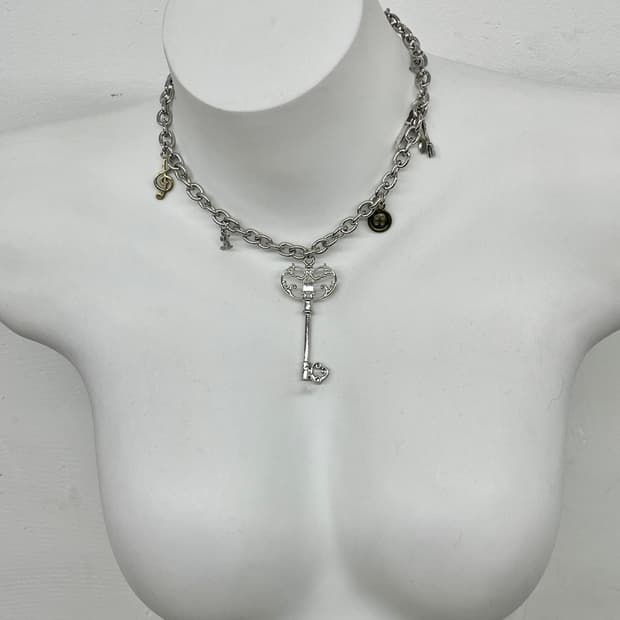 키 참 네크리스