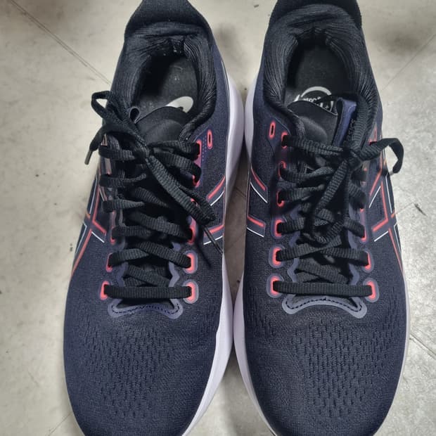 아식스 젤 카야노 32 러닝화 