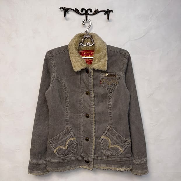 Levi’s gray corduroy fur padded jacket