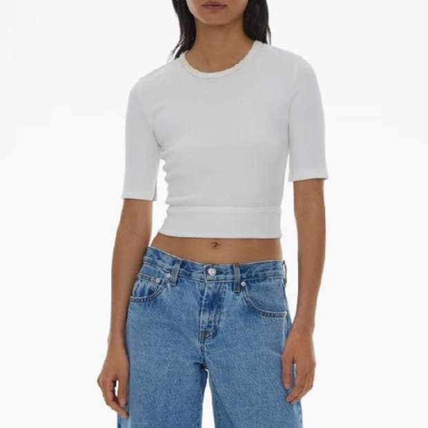 헬무트랭 슬림핏 크롭 리브 탑