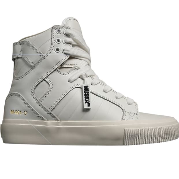 Lil Wayne muska white