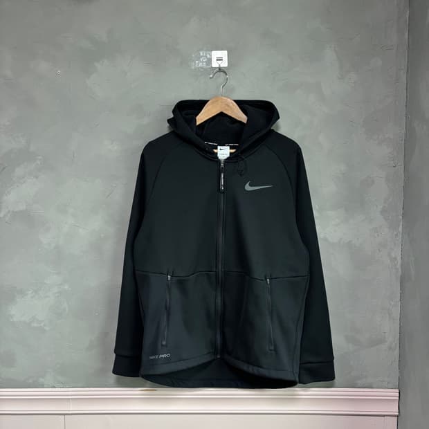 나이키 프로 써마핏 후드집업