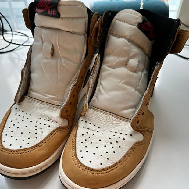 (270) 조던 1 레트로 하이 루키오브더이어