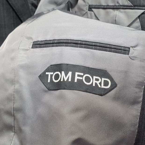 톰포드 수트 자켓 48사이즈 95정도