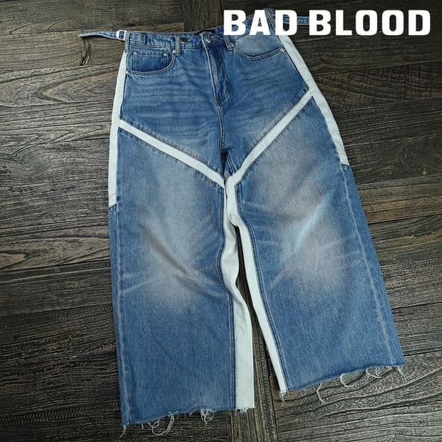 [배드블러드] 라인 패널 데님 팬츠 라지핏 M19870