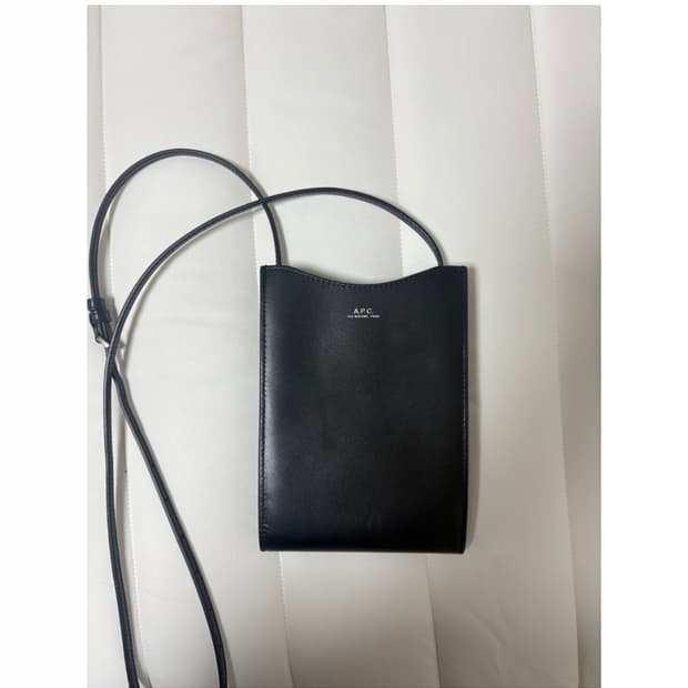 A.P.C 제이미백 (크로스백)