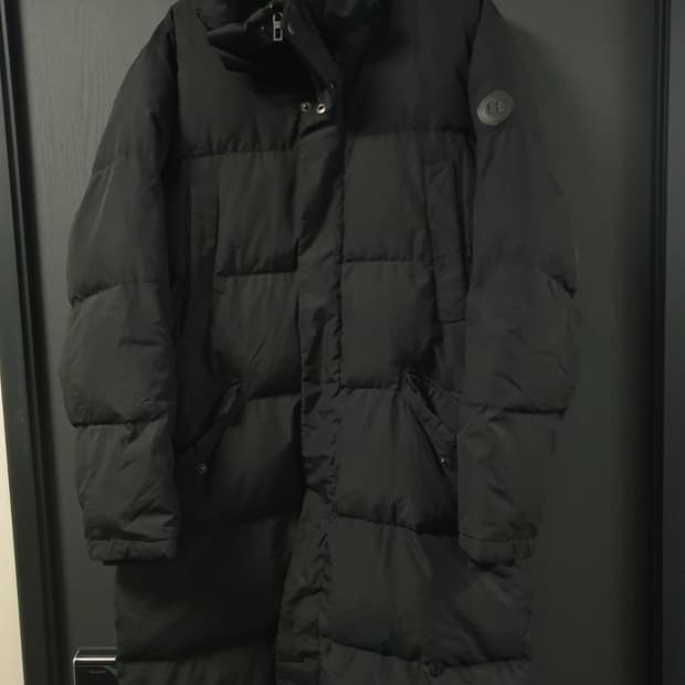 코오롱스포츠 정품 검정 구스롱패딩 100사이즈 팝니다