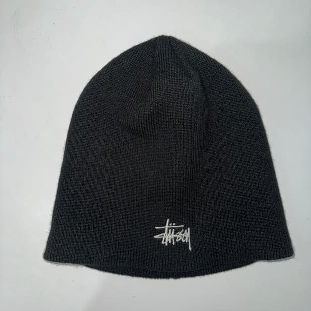 스투시 베이직 스컬캡 비니 블랙 