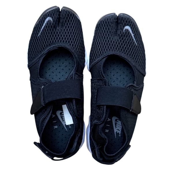 나이키 에어리프트  250