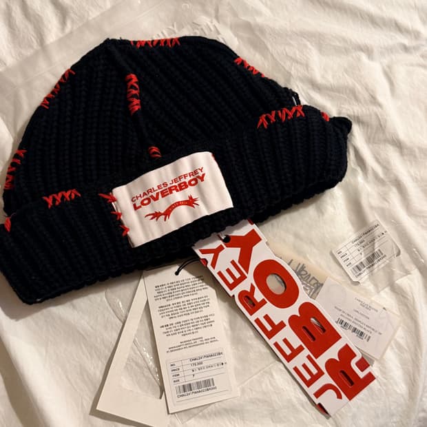 찰스제프리러버보이 비니 