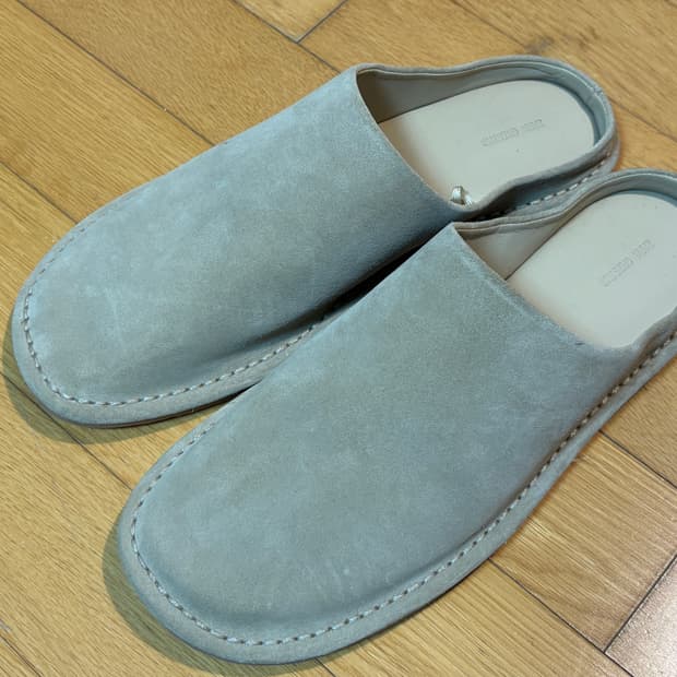 자라 로에베 폴리오맛