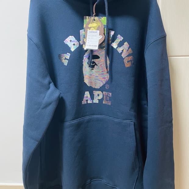 베이프 홀로그램후드티 네이비