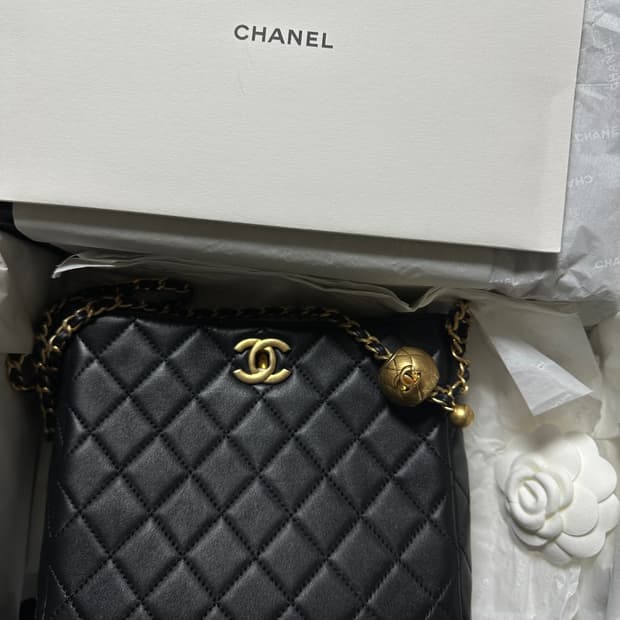 샤넬 시즌 골든볼 호보백