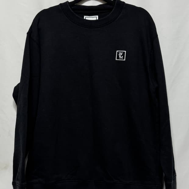 46 우영미 로고 맨투맨