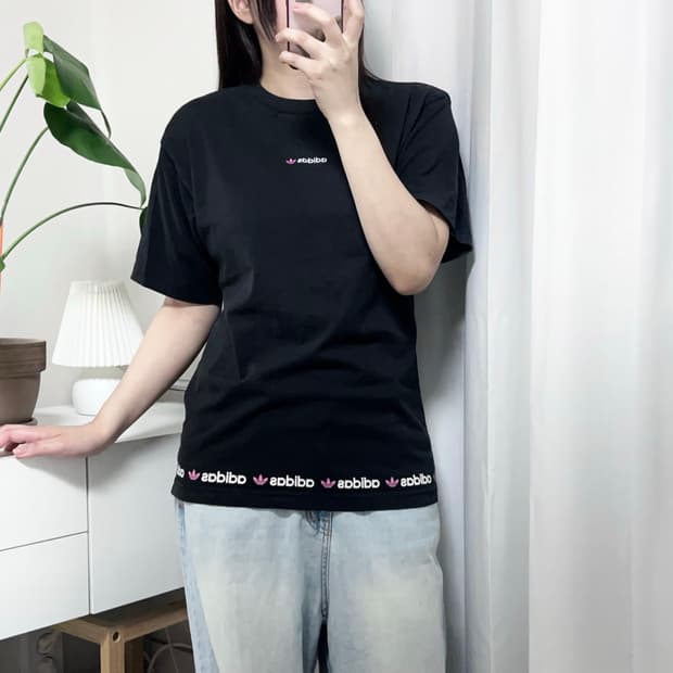아디다스 블랙 핑크트레포일 반팔티 [ M ]