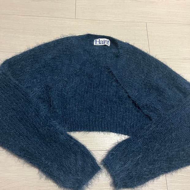 헤인트 볼레로 가디건TAILS BOLERO CARDIGAN