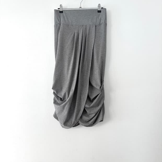 Curtain pin layer skirt/ grey