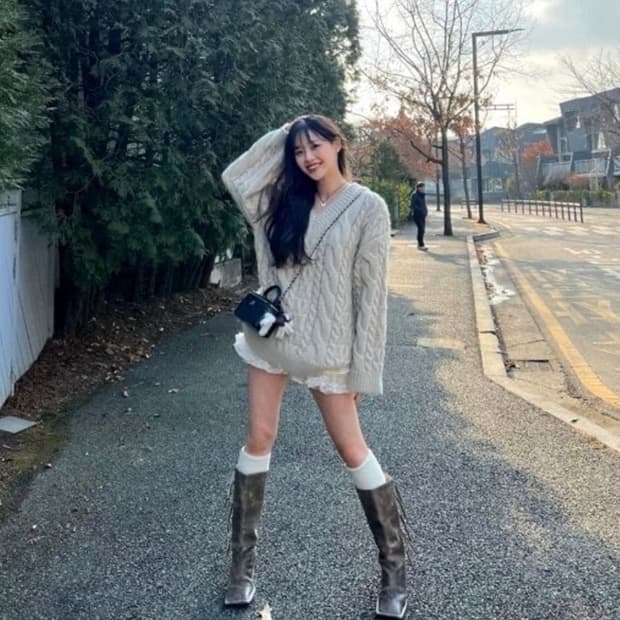 츄 아수라 니트