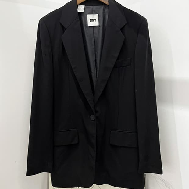 DKNY (L)
