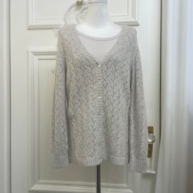gray oatmeal crochet LAMBS WOOL cardiagn