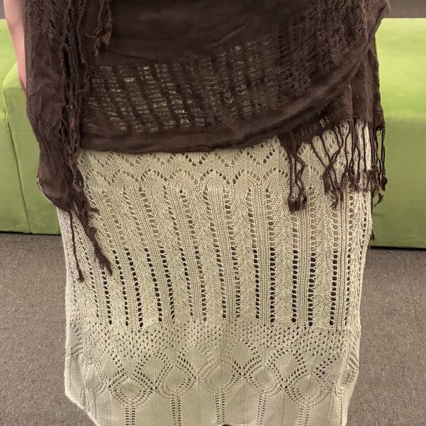 Japanese vintage 펀칭 디테일 갈색 머플러