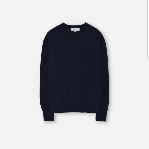 브라운야드 브이넥 니트