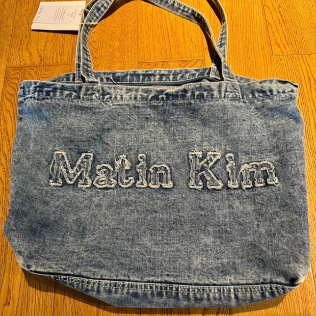 마틴킴 Matin Kim 워싱 데님 토트백 빈티지 프린지 로고 숄더백