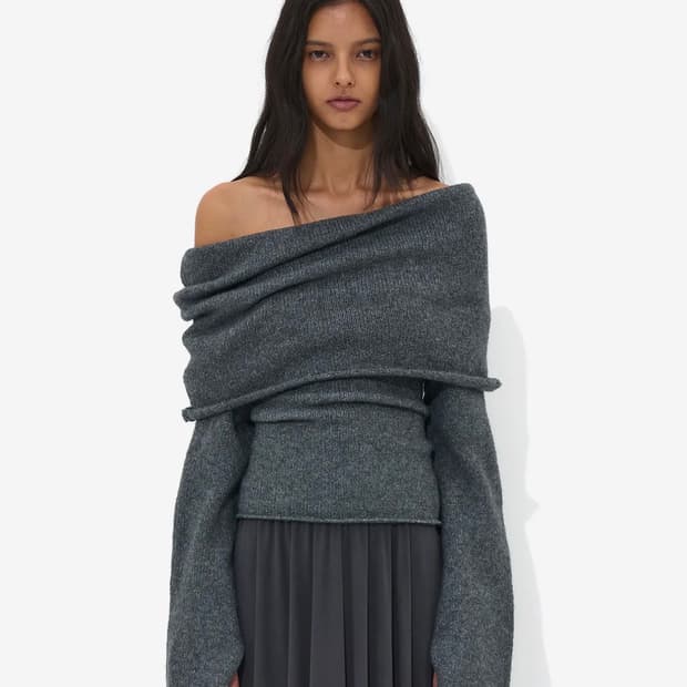 파르티멘토 우먼 부클 오프숄더 니트 탑