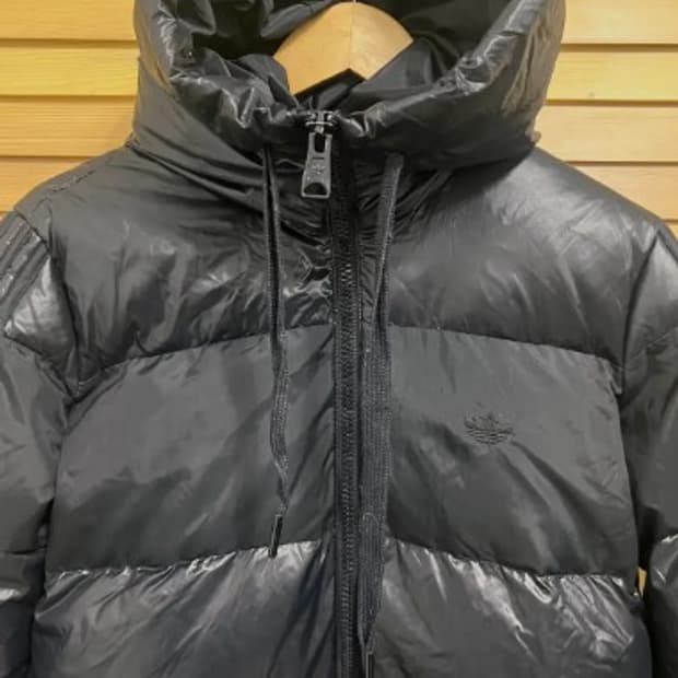 아디다스 남여공용 블랙후드패딩점퍼 90