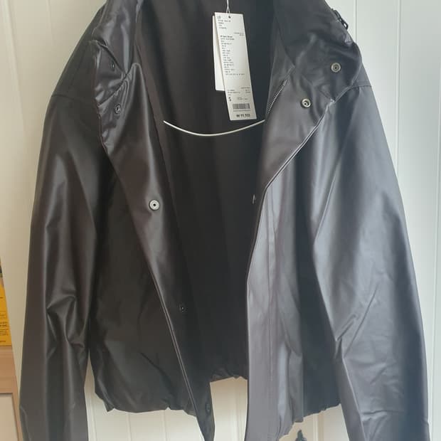 유니클로 레더 자켓 다크 브라운