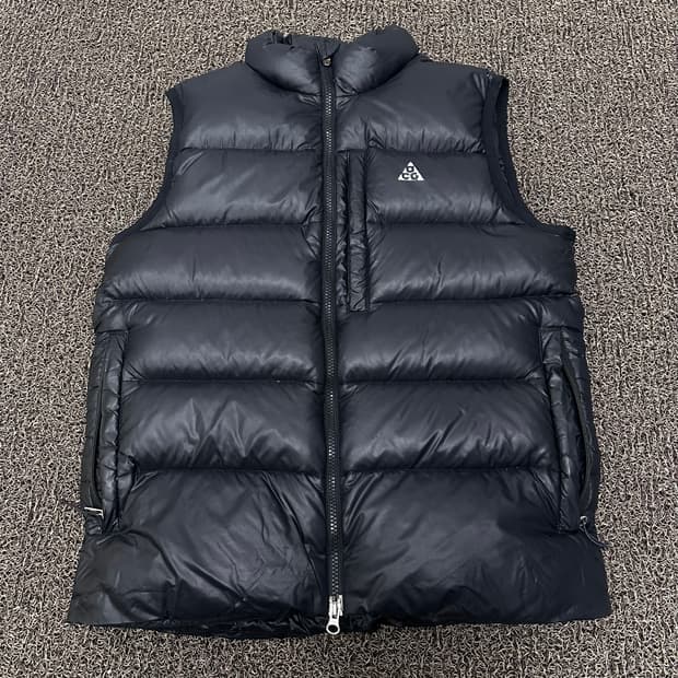 NIKE 나이키 ACG 구스다운 패딩 조끼 블랙 M