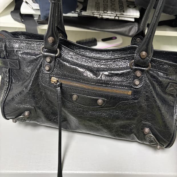 발렌시아가 르시티 이스트웨스트