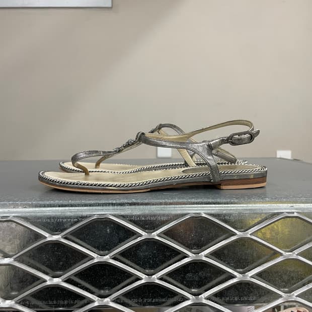 샤넬 CC 큐빅 로고 T스트랩 샌들 EU37 (gr-3749)