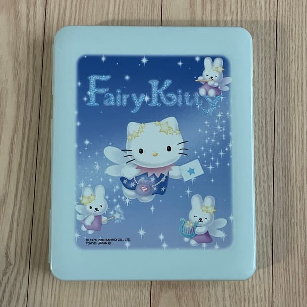 2004년도 고전키티 보관함 케이스