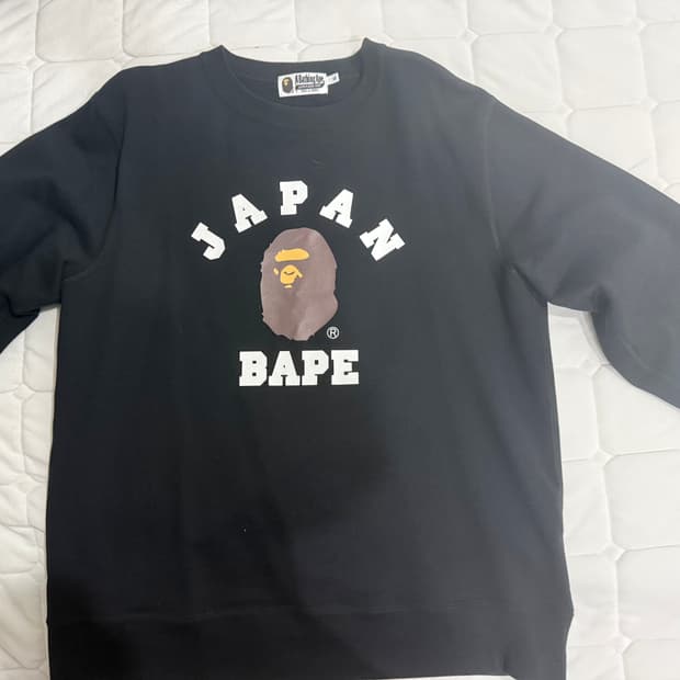 베이프 JAPAN BAPE 블랙 크루넥 스웨트 셔츠