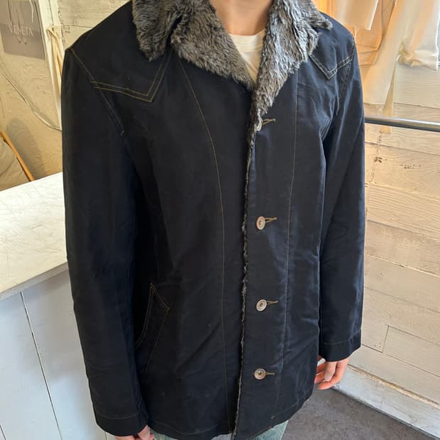 LEVI‘s 웨스턴 디테일 자켓