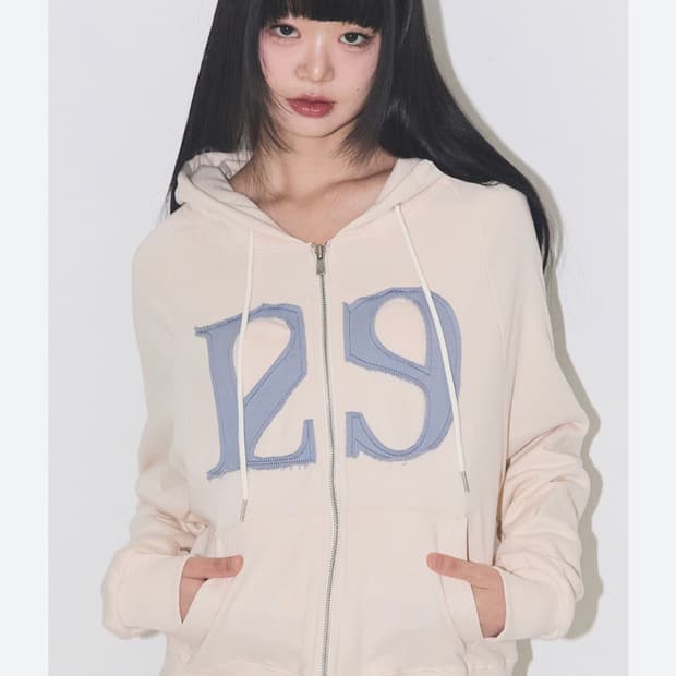 일리고 로고패치  후드집업 m 사이즈  ILLIGO