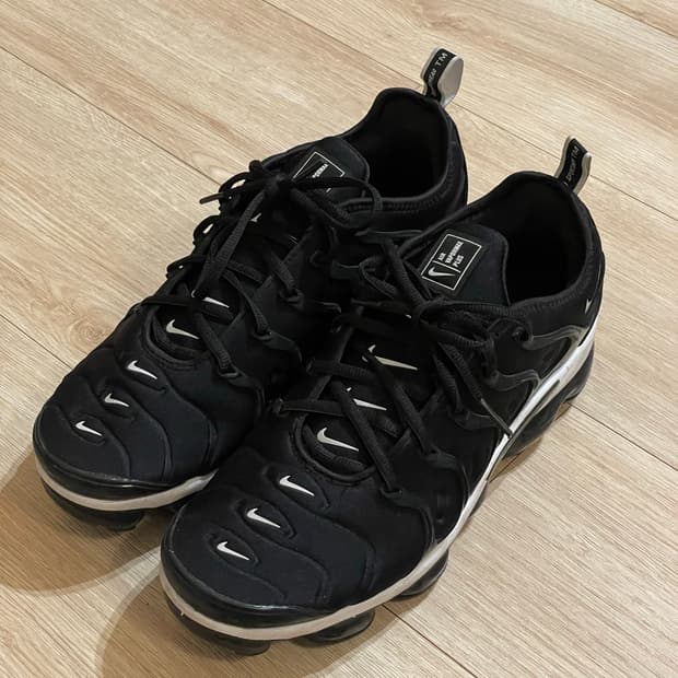 나이키 베이퍼맥스 플러스 검흰 270