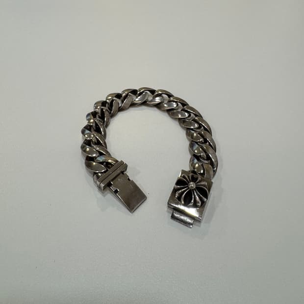 크롬하츠 라지 박스 CH 크로스 클래식 팔찌