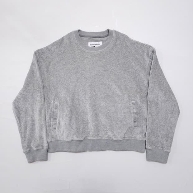 타이핑미스테이크 벨벳 스웻셔츠