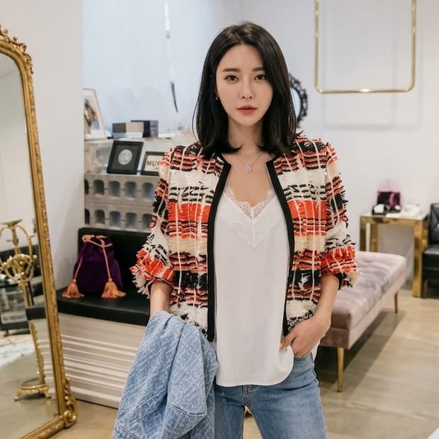 [AMODEDIOSA] 유니크한 입체 텍스처 트위드 집업 점퍼