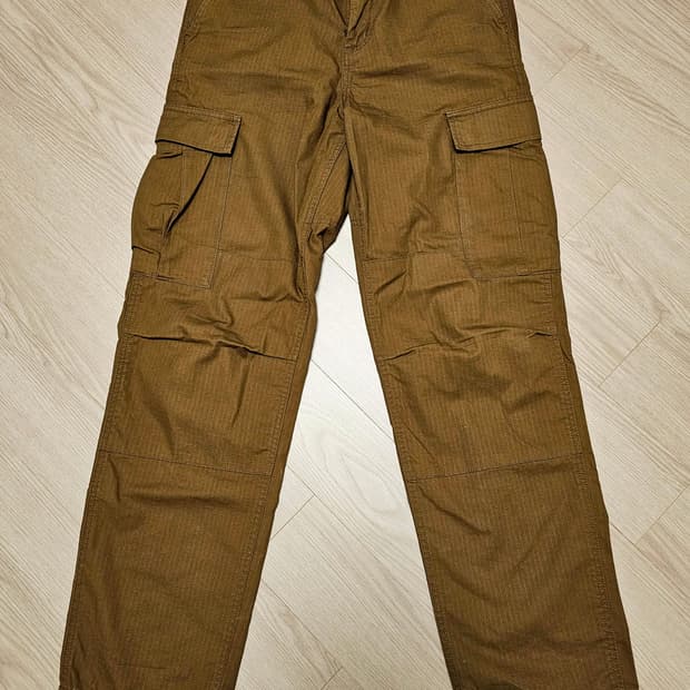 칼하트 WIP 레귤러 카고 팬츠