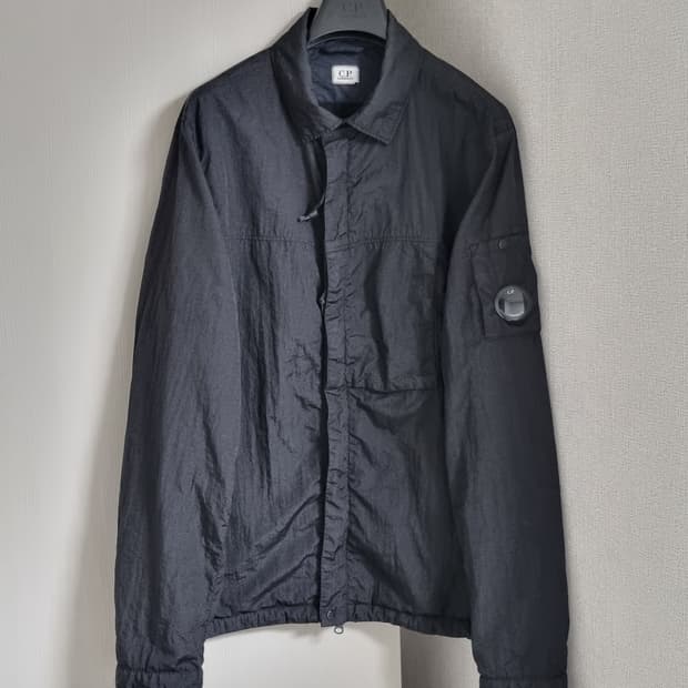 cp컴퍼니 나일론 오버셔츠