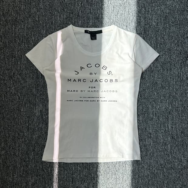 마크바이마크제이콥스 레터링 반팔티셔츠