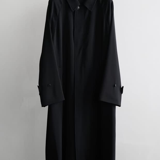 코모리 울 개버딘 코트 구해요!